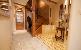 Au Coeur De Montastruc-La-Conseillere - Chambres D'Hotes